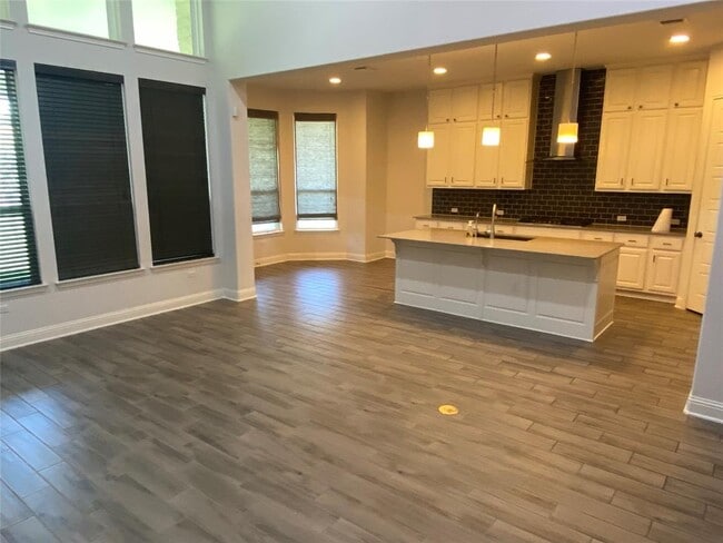 Foto del edificio - 14008 Laurinburg Dr