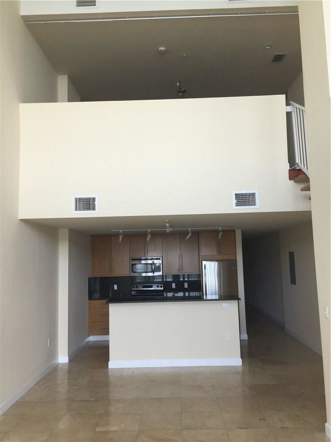 Foto del edificio - ADAGIO CONDO