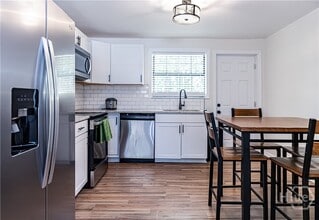 Building Photo - 217 Wesley St