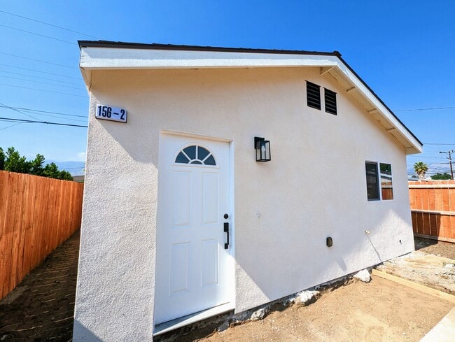 Photo - 156 E Marshall Blvd House