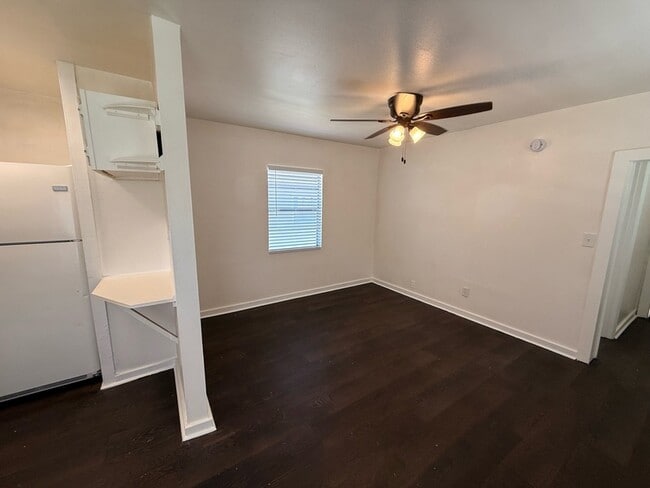 Foto del edificio - 1865 29th Ave N