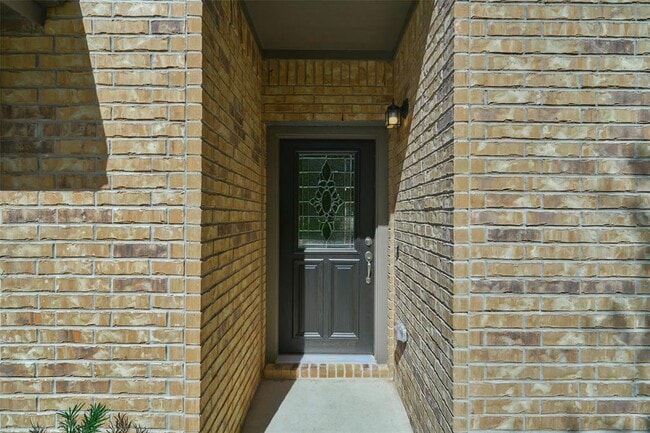 Foto del edificio - 11330 Alcott Dr