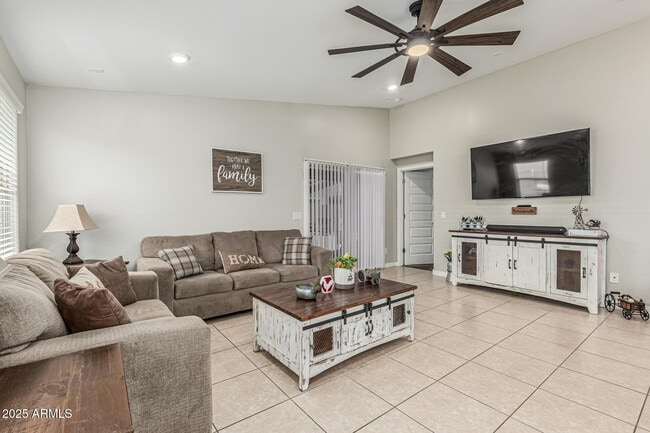 Building Photo - 4028 S 95th Ln