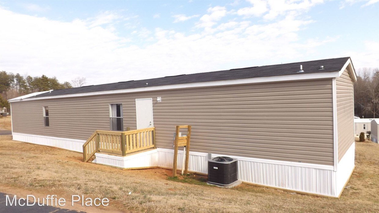 101 McDuffie Dr, Easley, SC 29640 Condo for Rent in Easley, SC