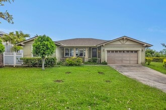 Building Photo - 107 Kinohi Loa St