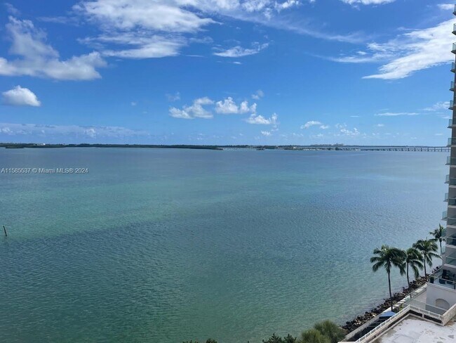 Foto del edificio - 770 Claughton Island Dr