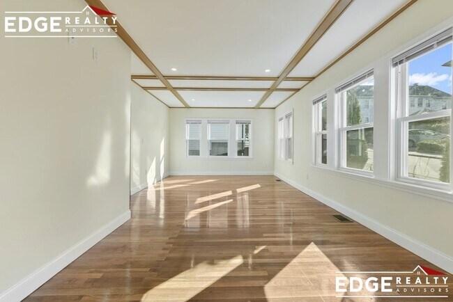 Building Photo - 60 Lane Park