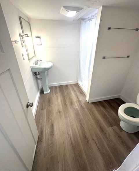 Foto del edificio - 70 Clay Pond Rd