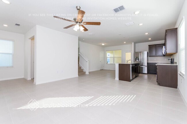 Building Photo - 6144 Whispering Gln Dr