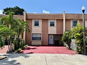 Building Photo - 890 W 81st Pl