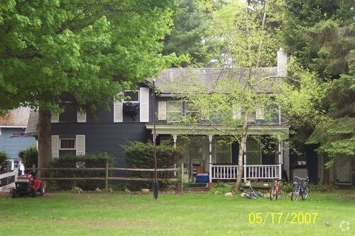 Foto del edificio - Dedell's Motel Rentals