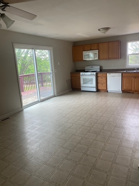 Building Photo - 103 Abens Ave