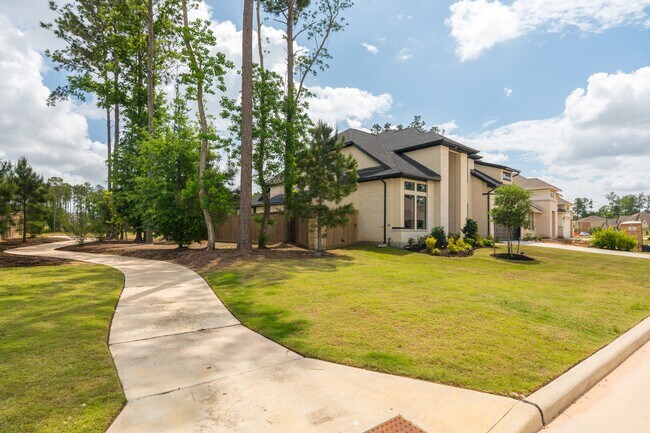 Foto del edificio - 21967 Gateway Arch Dr