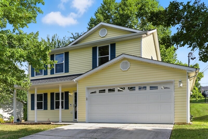 Foto principal - 6054 Warrenpark Ln