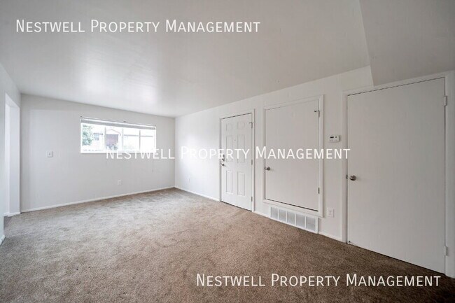 Foto del edificio - 8453 S Westridge St