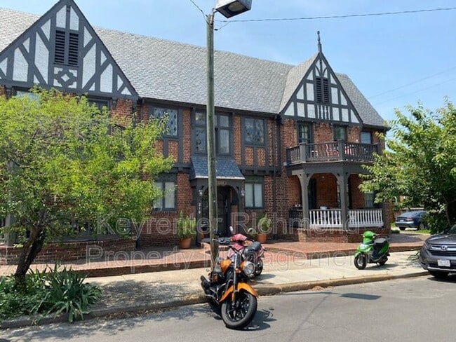 Photo - 210 N Stafford Ave Apartment