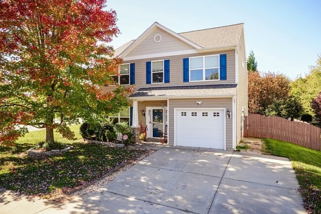 Beautiful 3-Bedroom Single Family Home wit... - Beautiful 3-Bedroom Single Family Home wit...