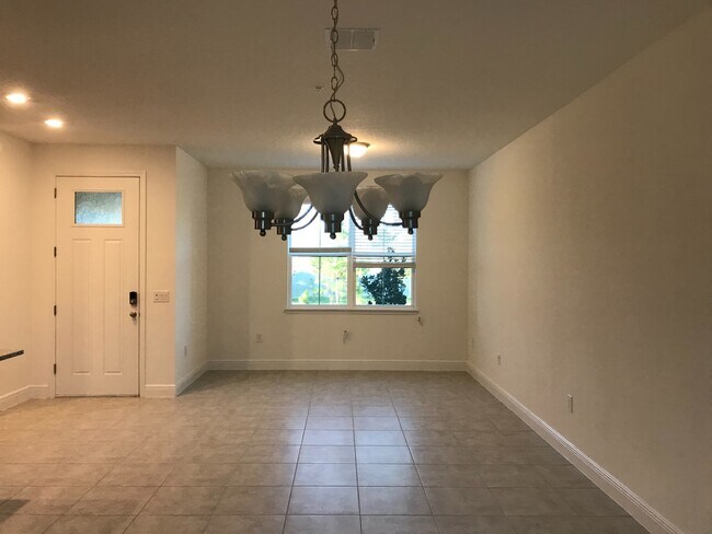 Foto del edificio - 3 bedroom Watermark  Winter Garden Townhouse for rent