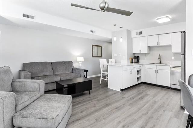 Main Room 1 - 14100 Coastal Hwy