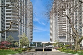 4250 N Marine Dr
