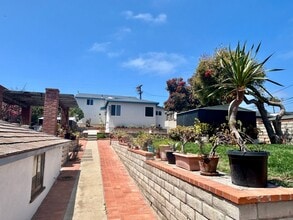 Building Photo - 5051 Del Monte Ave