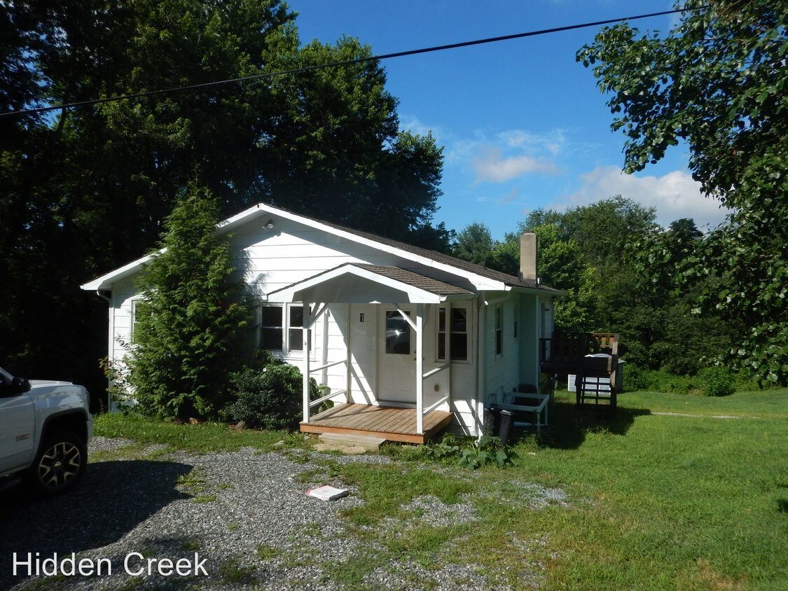 Primary Photo - 172 Clay Hodges Rd