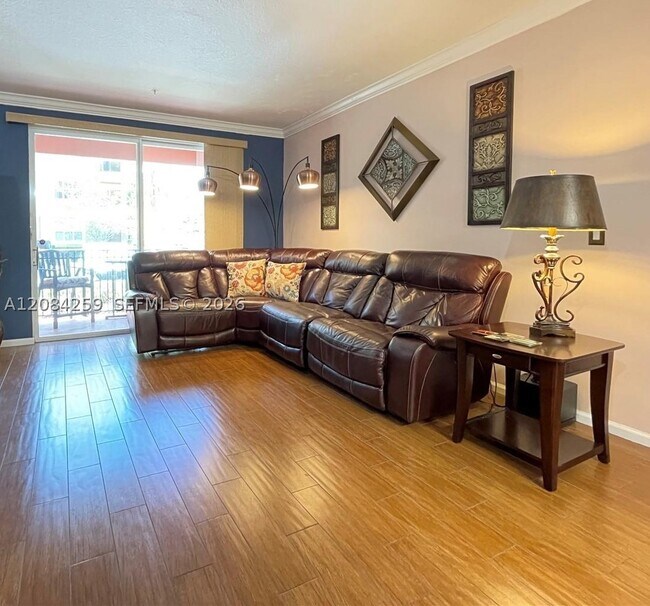 Foto del edificio - 4400 SW 160th Ave