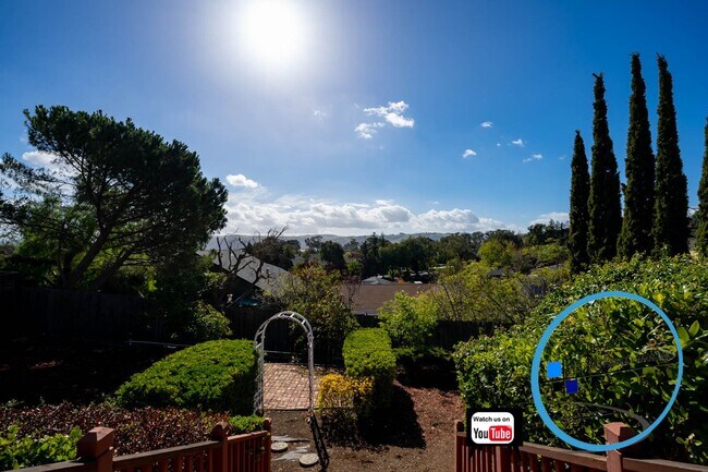 Building Photo - Large Benicia home on Seaview with a View!
