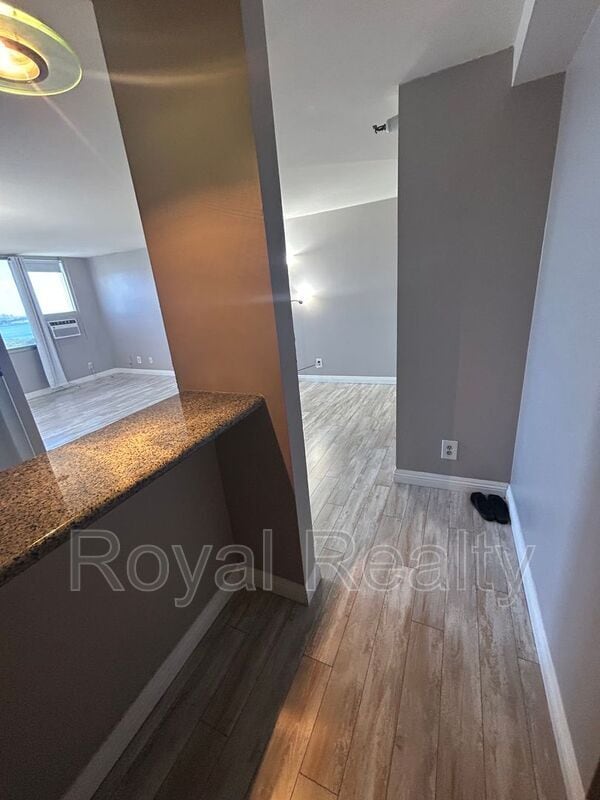 Building Photo - 1060 Kamehameha Hwy