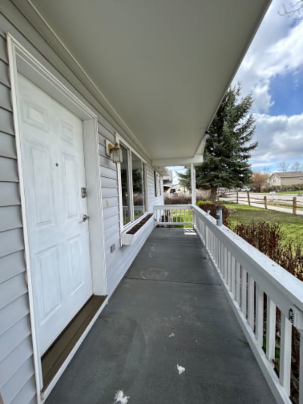 Building Photo - 708 Homerun Dr
