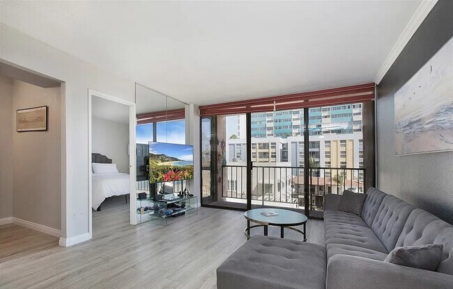 Foto del edificio - Condo for Rent with View