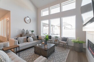 Building Photo - 8030 Allston Vlg Trl