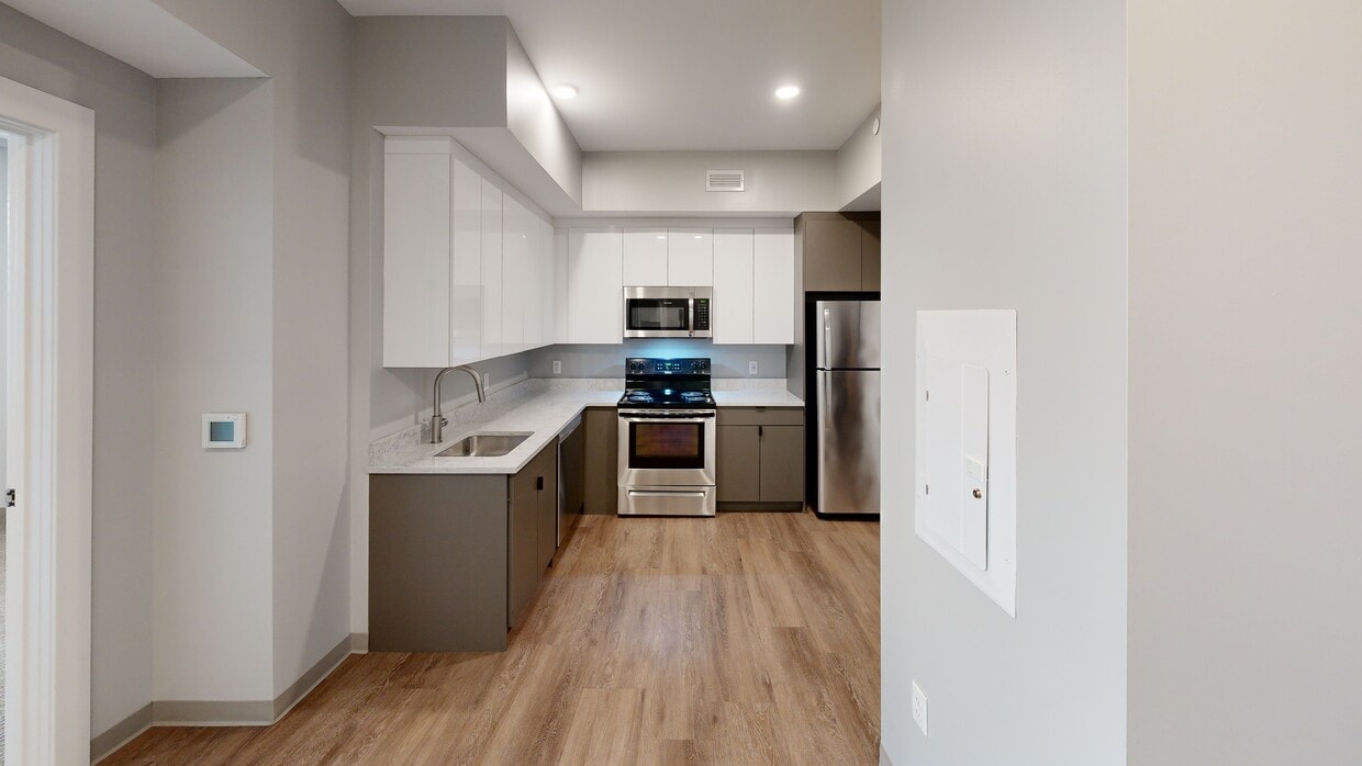 Photo - 100 Hemenway Apartments