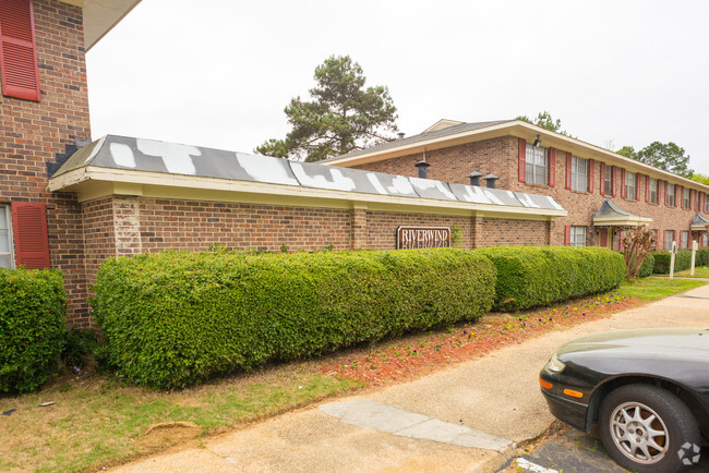 Building Photo - Riverwind Apartments