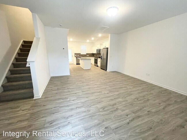 Building Photo - 3 br, 2.5 bath House - 492 Kincaid Rd