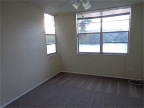 Building Photo - 9450 Poinciana Pl