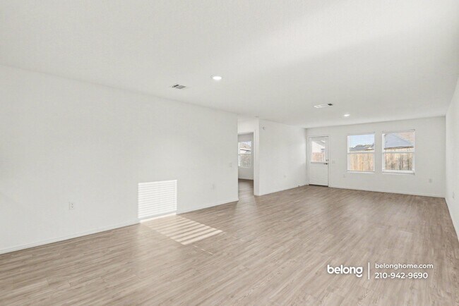 Building Photo - 7247 Hazy Gln