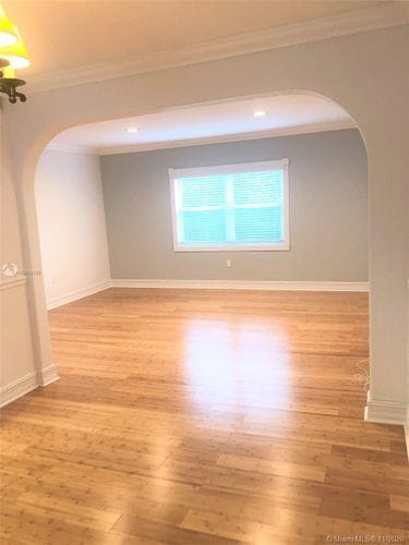 Building Photo - 7700 SW 54th Ct