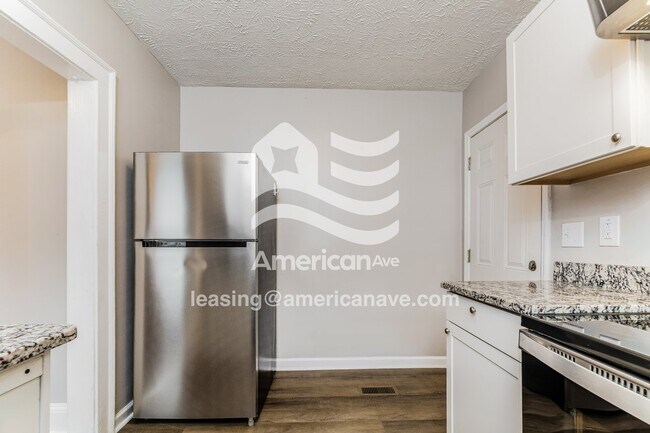 Foto del edificio - 107 Kensington Cir