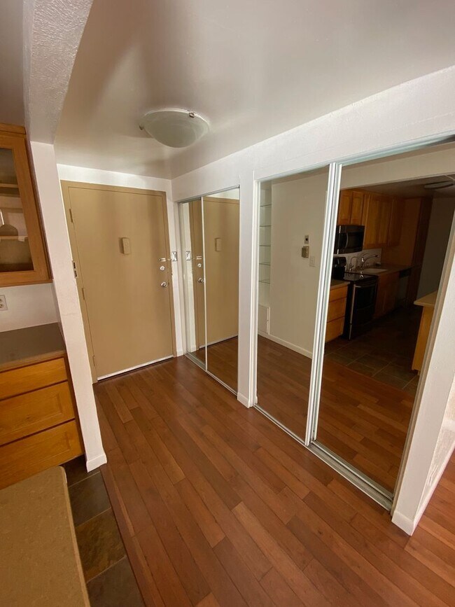 Foto del edificio - Berger Briggs PM Trust Clearing Account