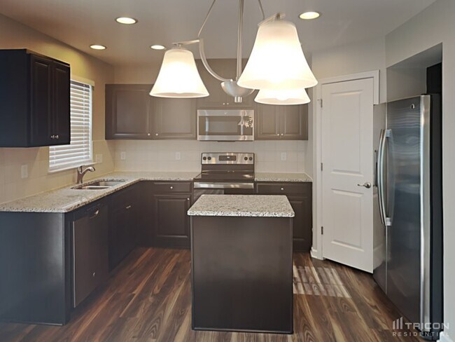 Foto del edificio - 2240 Pearwick Ct
