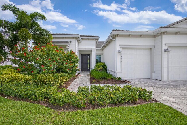 Building Photo - 10904 Stellar Cir