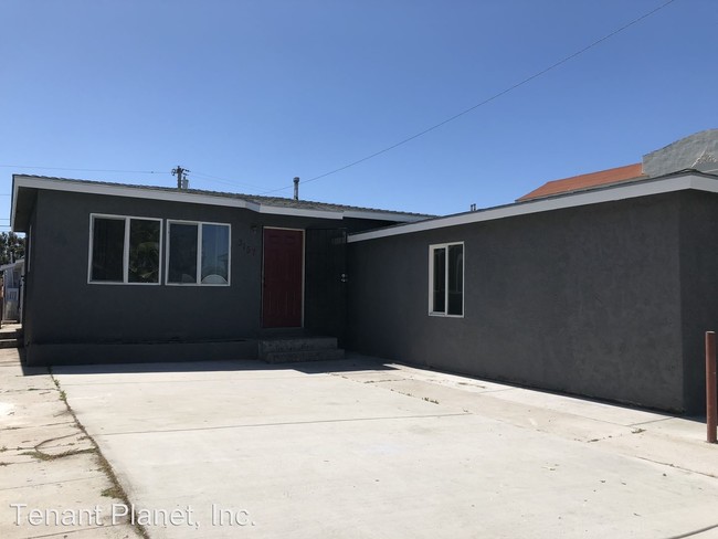 Foto del edificio - 3159-3159 Webster Ave