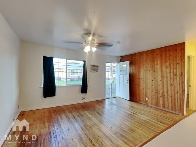 Building Photo - 1220 Detroit Ave