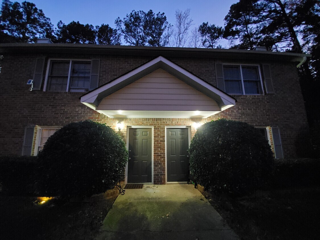 3026 Sarah Lou Dr, Snellville, GA 30078 Townhome Rentals in