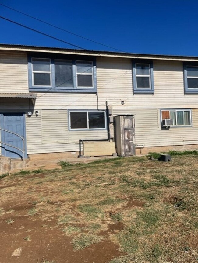 10 Ololi Pl Unit Main House, Wailuku, HI 96793 Room for Rent in