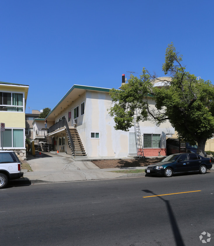 Primary Photo - Harvard Garden Apartments