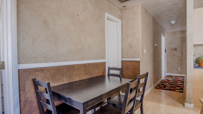 Building Photo - Beautiful 3 bedroom in Provo