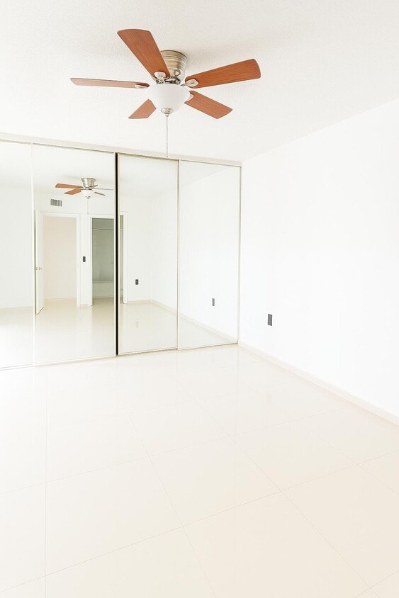 Building Photo - 728 Mill Valley Pl