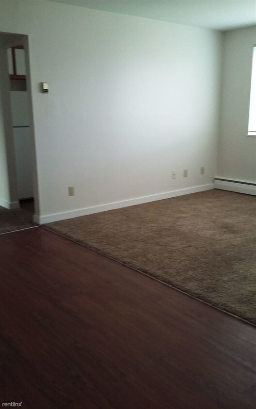 Foto principal - 972 Grafton Rd
